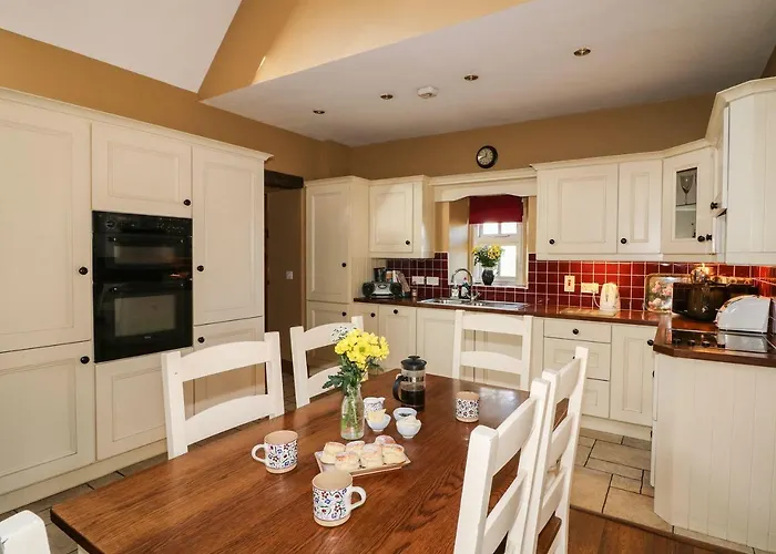 Rosemount Coach House *